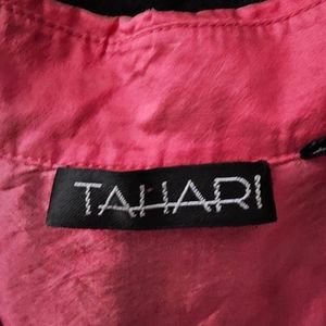 Size 4 Tahari 100% silk blouse